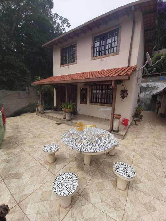 Casa à venda em Vale Feliz, Teresópolis - RJ