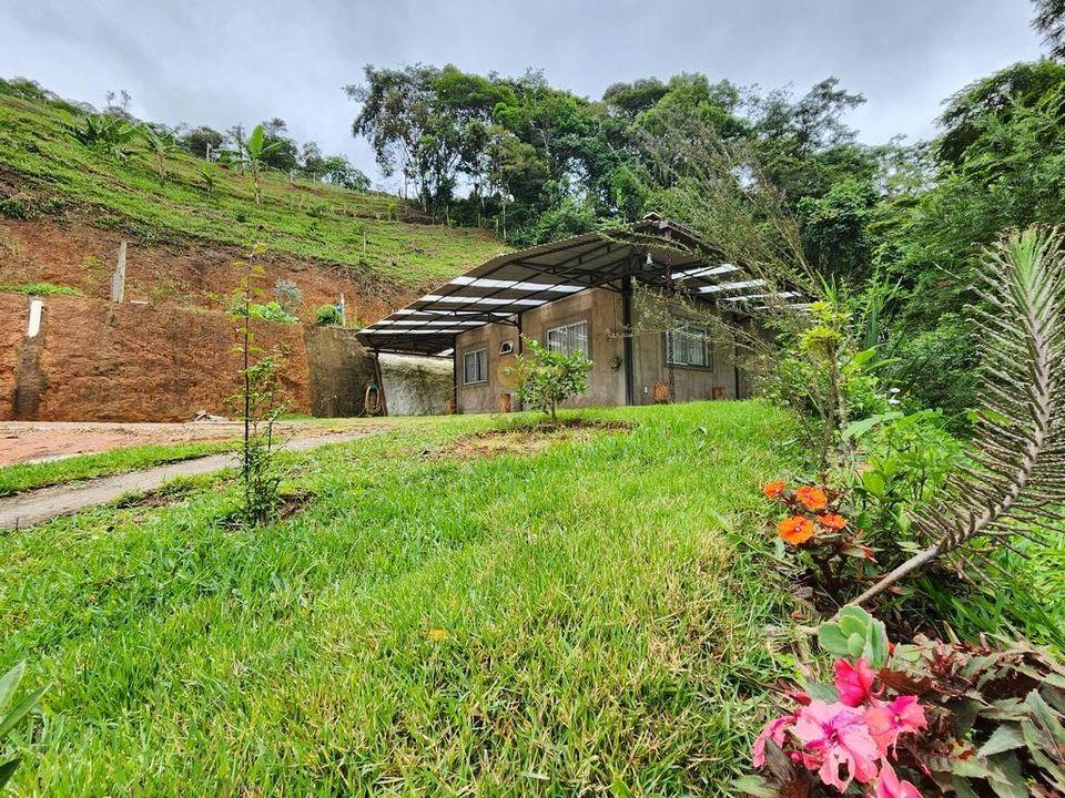 Casa à venda em Pessegueiros, Teresópolis - RJ