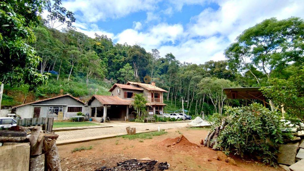 Casa à venda em Parque do Imbui, Teresópolis - RJ